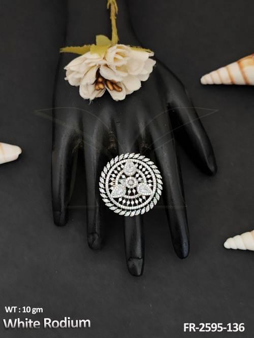 FR-2595-136-WHITE