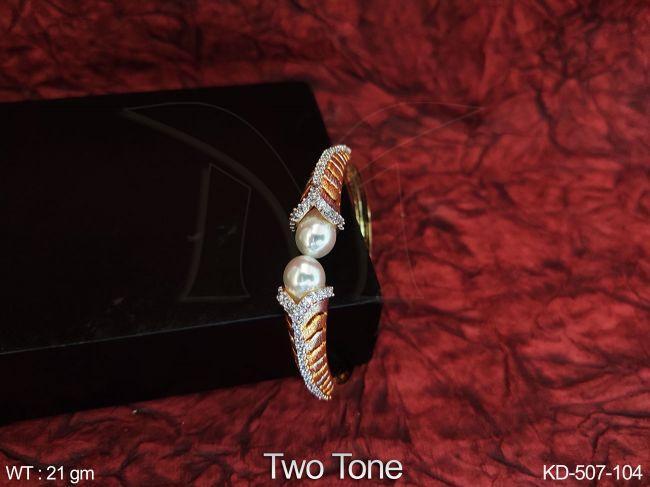 KD-507-104-WHITE