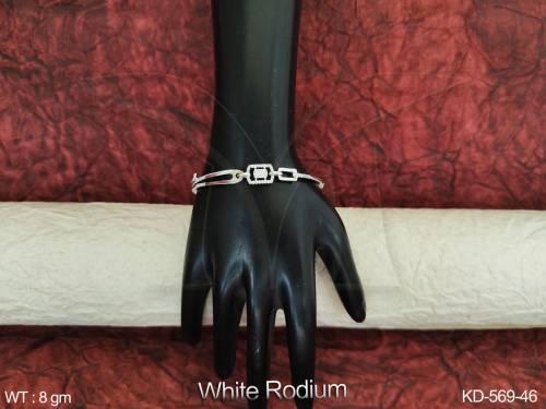 KD-569-46-WHITE