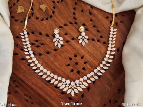 NS-16911-423-WHITE