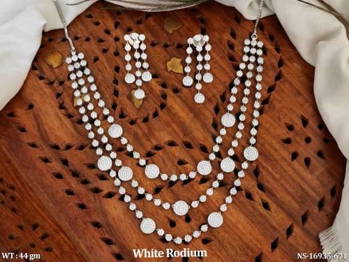 NS-16935-671-WHITE