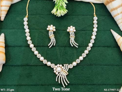 NS-17997-324-WHITE