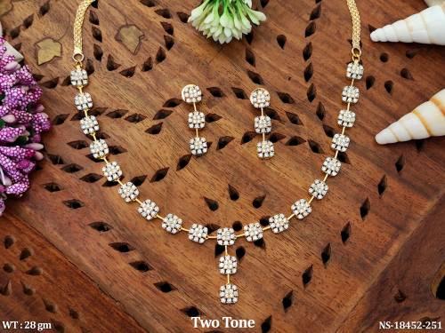 NS-18452-251-WHITE
