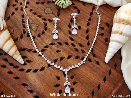 NS-18657-193-WHITE