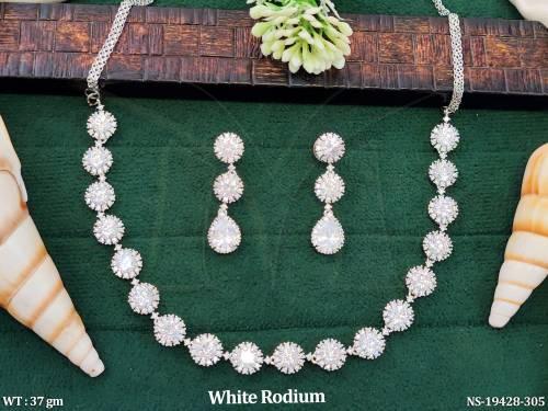 NS-19428-305-WHITE