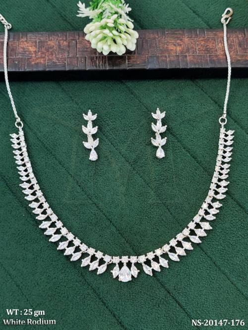 NS-20147-176-WHITE