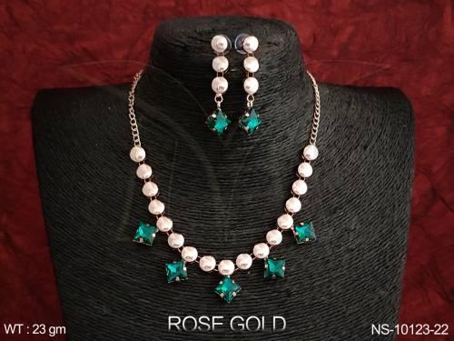 NS-10123-22-GREEN