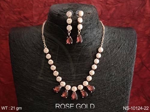 NS-10124-22-BROWN