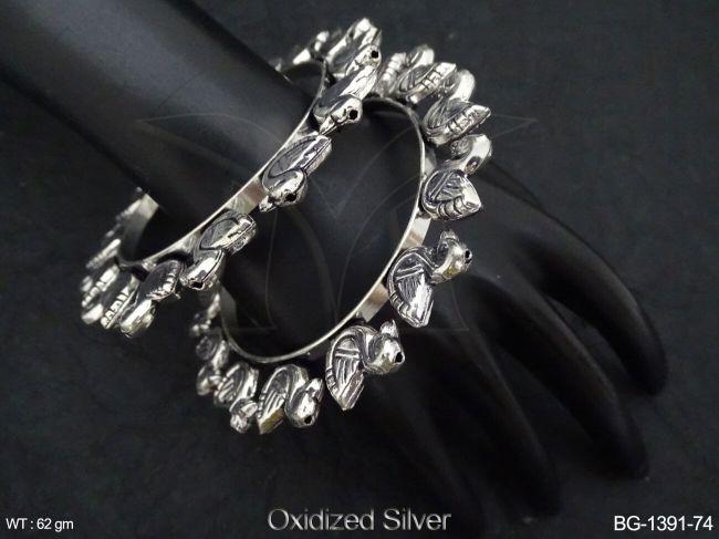 BG-1391-74-OXCID SILVER/2 X 4