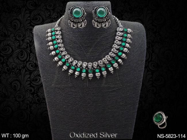 NS-5823-114-GREEN