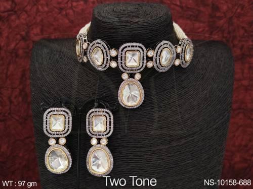 NS-10158-688-WHITE