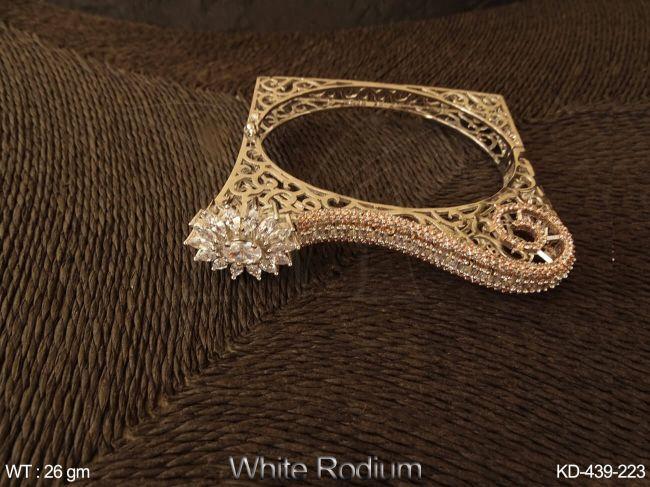 KD-439-223-WHITE