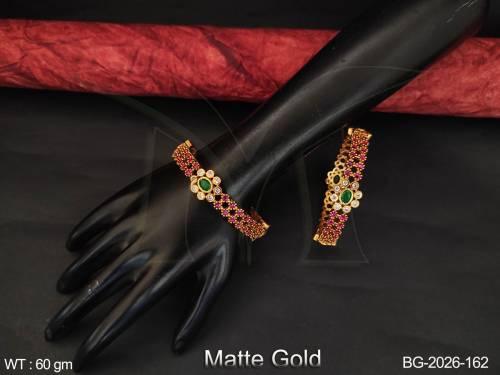 BG-2026-162-Ruby green white/2 X 2