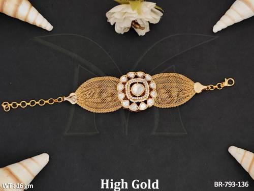 BR-793-136-WHITE
