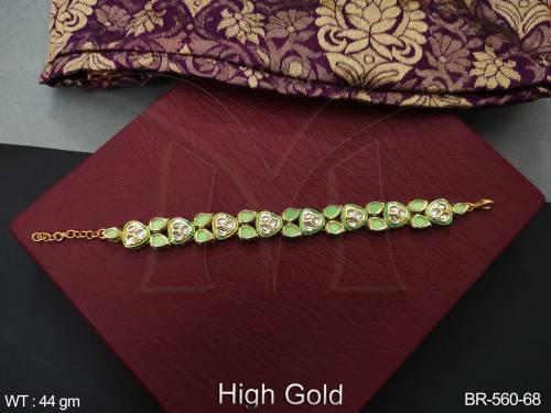 BR-560-68-PARROT GREEN