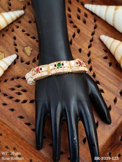 BR-1039-123-RUBY GREEN