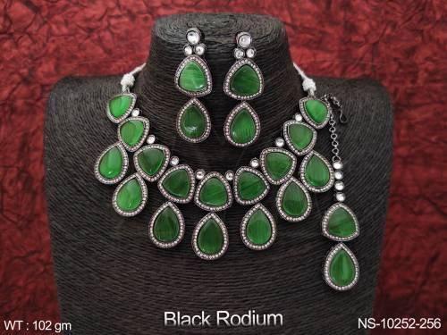 NS-10252-256-GREEN