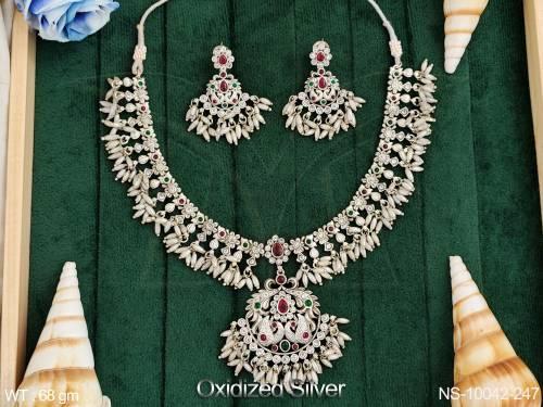NS-10042-247-Ruby green white