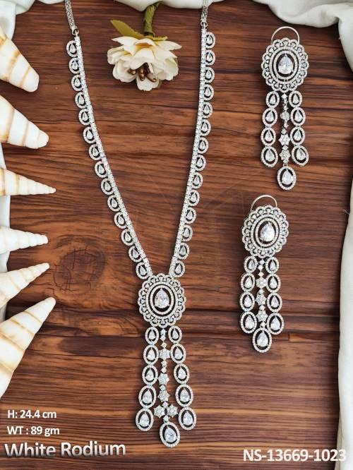 NS-13669-1023-WHITE