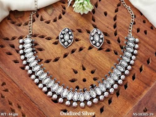 NS-18385-39-WHITE