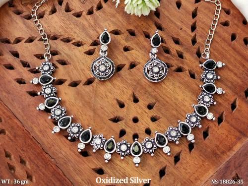 NS-18826-35-BLACK