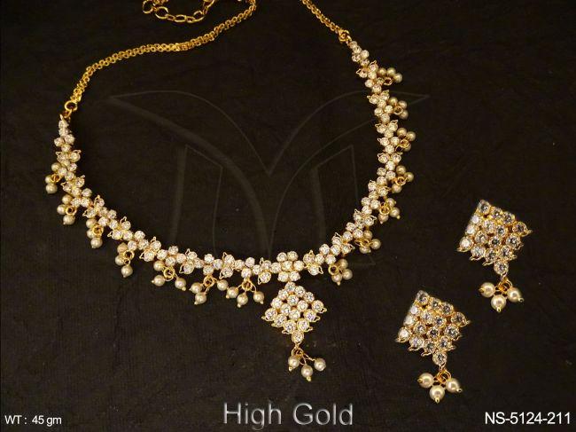 NS-5124-211-WHITE
