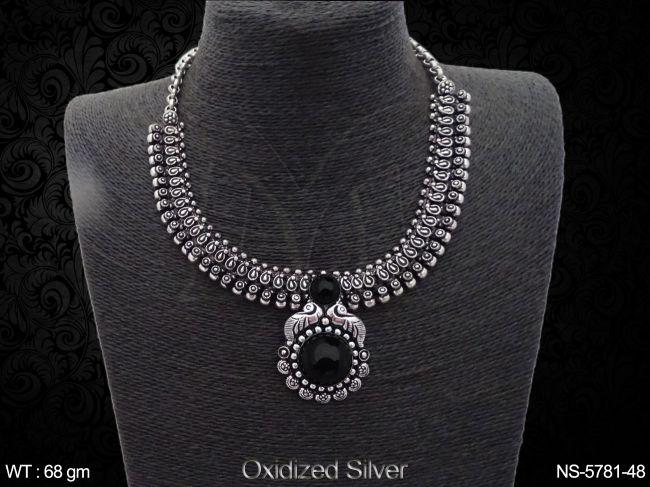 NS-5781-48-BLACK