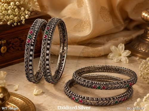BG-3228-47-RUBY GREEN/2 X 2
