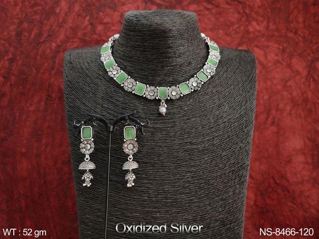 NS-8466-120-PARROT GREEN