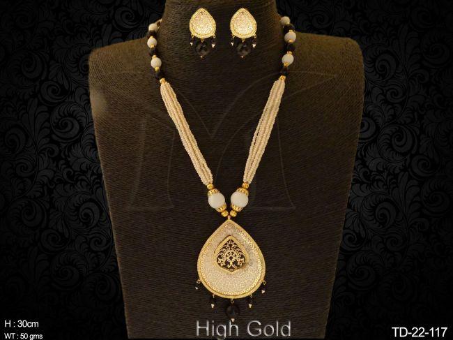 TD-22-117-BLACK WHITE